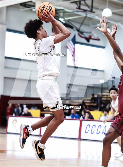 Thumbnail 2 in Oak Park vs St. Pius X-St. Matthias Academy (So Cal Showdown) photogallery.