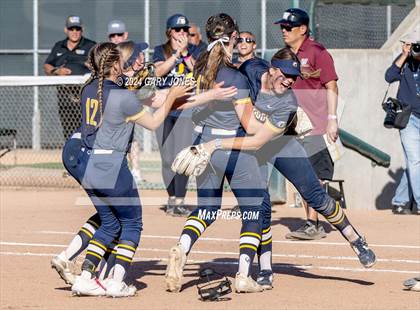 Thumbnail 2 in Oak Ridge vs. Whitney (CIF SJS D1 Final) photogallery.