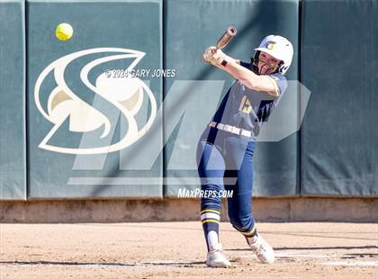 Thumbnail 1 in Oak Ridge vs. Whitney (CIF SJS D1 Final) photogallery.