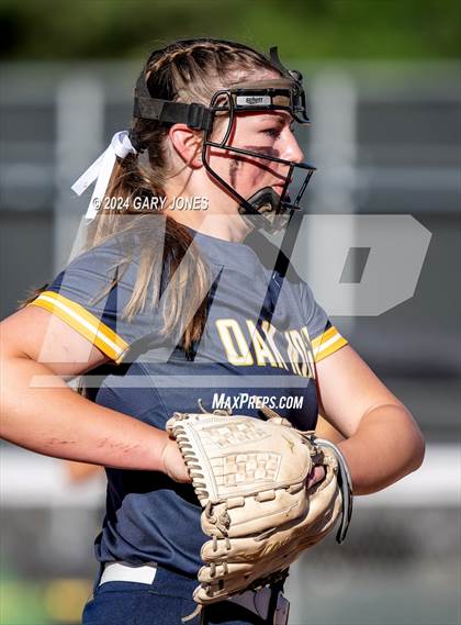 Thumbnail 3 in Oak Ridge vs. Whitney (CIF SJS D1 Final) photogallery.