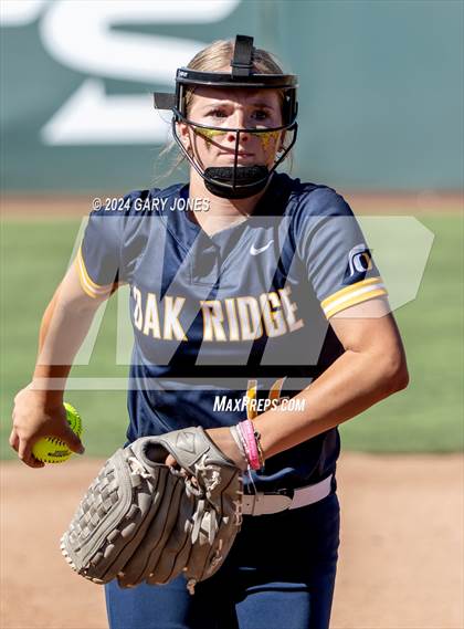 Thumbnail 1 in Oak Ridge vs. Whitney (CIF SJS D1 Final) photogallery.
