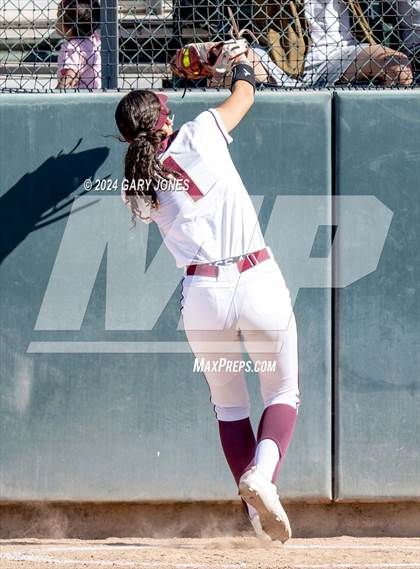 Thumbnail 2 in Oak Ridge vs. Whitney (CIF SJS D1 Final) photogallery.
