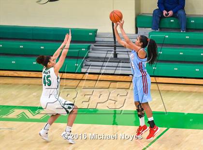 Thumbnail 2 in Kings vs Mason (OHSAA D1 Girls Basketball Southwestern District) photogallery.