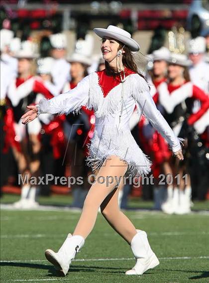 Thumbnail 3 in Coppell vs. Plano (5A Region 1 Bi-District Playoffs)  photogallery.