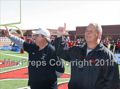 Thumbnail 2 in Coppell vs. Plano (5A Region 1 Bi-District Playoffs)  photogallery.