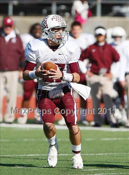 Thumbnail 1 in Coppell vs. Plano (5A Region 1 Bi-District Playoffs)  photogallery.
