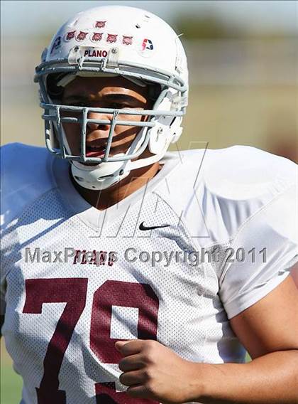 Thumbnail 1 in Coppell vs. Plano (5A Region 1 Bi-District Playoffs)  photogallery.