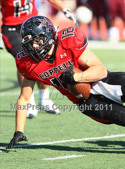 Thumbnail 2 in Coppell vs. Plano (5A Region 1 Bi-District Playoffs)  photogallery.
