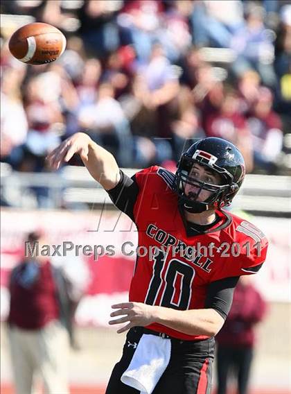Thumbnail 3 in Coppell vs. Plano (5A Region 1 Bi-District Playoffs)  photogallery.