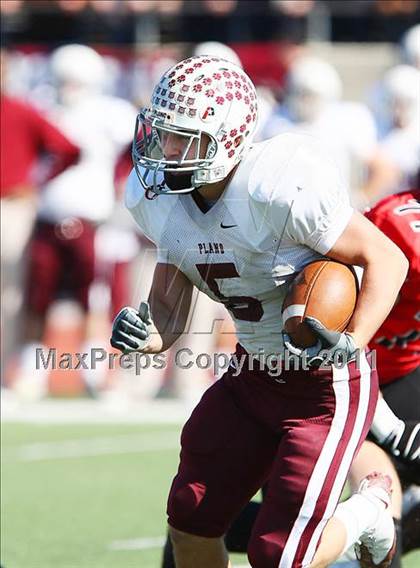 Thumbnail 1 in Coppell vs. Plano (5A Region 1 Bi-District Playoffs)  photogallery.