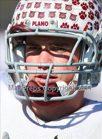 Thumbnail 2 in Coppell vs. Plano (5A Region 1 Bi-District Playoffs)  photogallery.