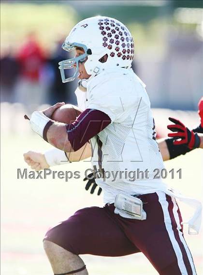 Thumbnail 3 in Coppell vs. Plano (5A Region 1 Bi-District Playoffs)  photogallery.