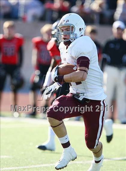 Thumbnail 2 in Coppell vs. Plano (5A Region 1 Bi-District Playoffs)  photogallery.