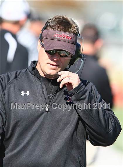 Thumbnail 2 in Coppell vs. Plano (5A Region 1 Bi-District Playoffs)  photogallery.