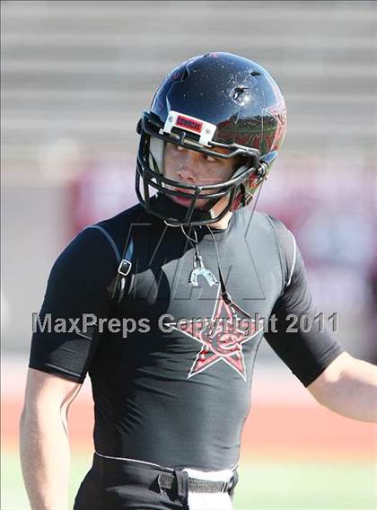 Thumbnail 2 in Coppell vs. Plano (5A Region 1 Bi-District Playoffs)  photogallery.