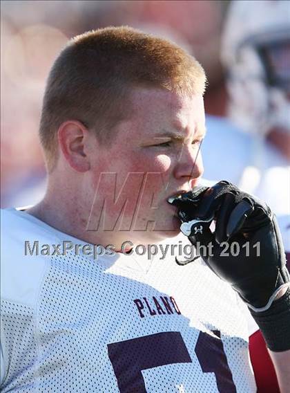 Thumbnail 3 in Coppell vs. Plano (5A Region 1 Bi-District Playoffs)  photogallery.