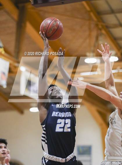 Thumbnail 2 in Dinuba vs Redwood (Polly Wilhelmsen Invitational) photogallery.