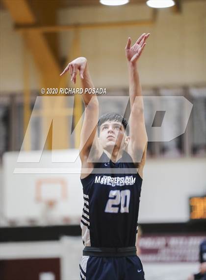 Thumbnail 3 in Dinuba vs Redwood (Polly Wilhelmsen Invitational) photogallery.