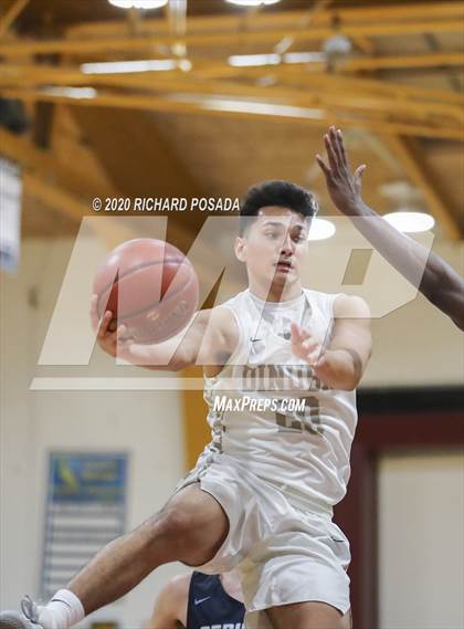 Thumbnail 2 in Dinuba vs Redwood (Polly Wilhelmsen Invitational) photogallery.