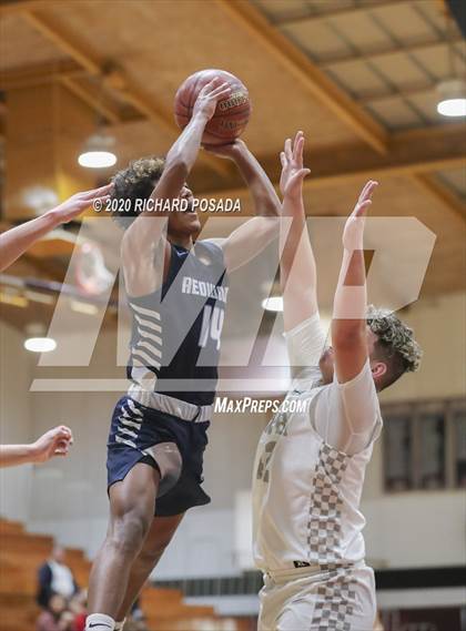 Thumbnail 2 in Dinuba vs Redwood (Polly Wilhelmsen Invitational) photogallery.