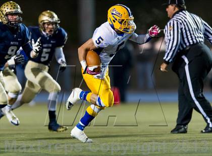 Thumbnail 1 in West Mifflin vs. Franklin Regional (WPIAL Class AAA Quarterfinal) photogallery.