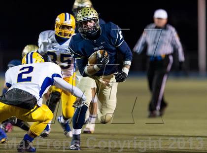 Thumbnail 2 in West Mifflin vs. Franklin Regional (WPIAL Class AAA Quarterfinal) photogallery.