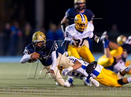 Thumbnail 3 in West Mifflin vs. Franklin Regional (WPIAL Class AAA Quarterfinal) photogallery.
