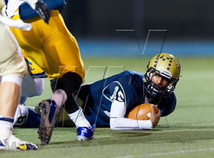 Thumbnail 3 in West Mifflin vs. Franklin Regional (WPIAL Class AAA Quarterfinal) photogallery.