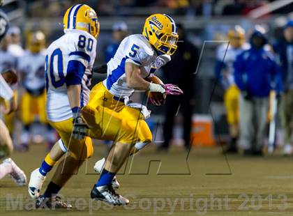 Thumbnail 1 in West Mifflin vs. Franklin Regional (WPIAL Class AAA Quarterfinal) photogallery.
