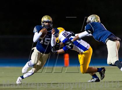 Thumbnail 3 in West Mifflin vs. Franklin Regional (WPIAL Class AAA Quarterfinal) photogallery.