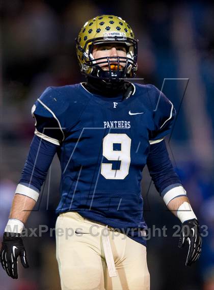 Thumbnail 3 in West Mifflin vs. Franklin Regional (WPIAL Class AAA Quarterfinal) photogallery.