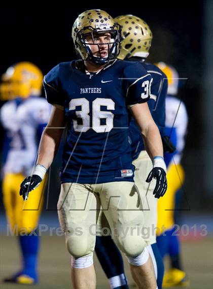 Thumbnail 1 in West Mifflin vs. Franklin Regional (WPIAL Class AAA Quarterfinal) photogallery.