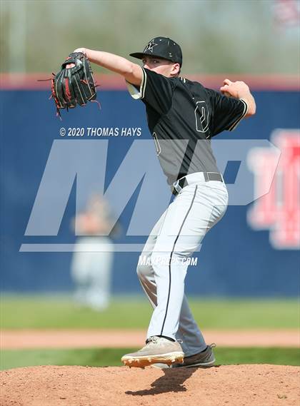 Thumbnail 2 in Leesville vs Natchitoches Central (North DeSoto Tournament) photogallery.