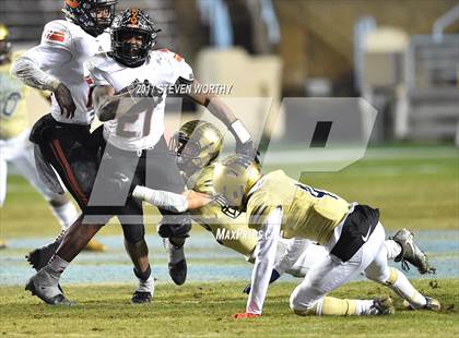 Thumbnail 2 in Wallace-Rose Hill vs. Reidsville (NCHSAA 2A Final) photogallery.