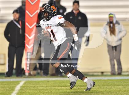 Thumbnail 3 in Wallace-Rose Hill vs. Reidsville (NCHSAA 2A Final) photogallery.