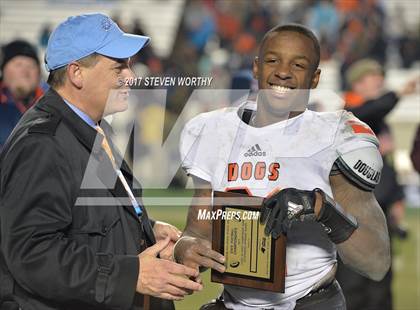 Thumbnail 3 in Wallace-Rose Hill vs. Reidsville (NCHSAA 2A Final) photogallery.