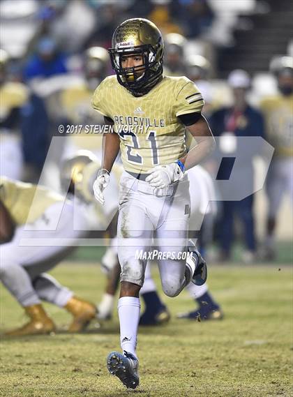 Thumbnail 3 in Wallace-Rose Hill vs. Reidsville (NCHSAA 2A Final) photogallery.