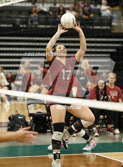 Thumbnail 2 in Timpview vs. Northridge (UHSAA 5A Quarterfinal) photogallery.