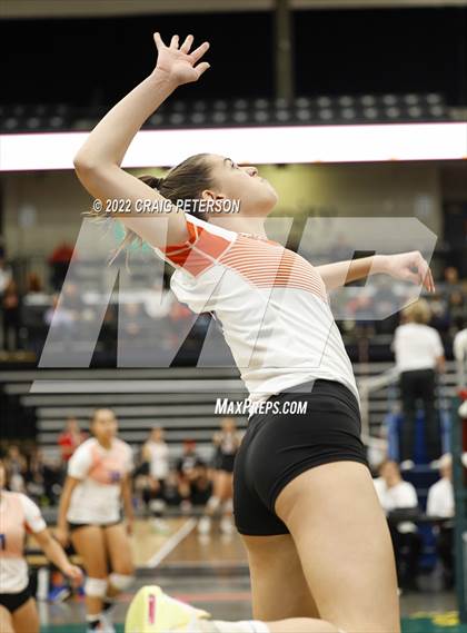 Thumbnail 1 in Timpview vs. Northridge (UHSAA 5A Quarterfinal) photogallery.