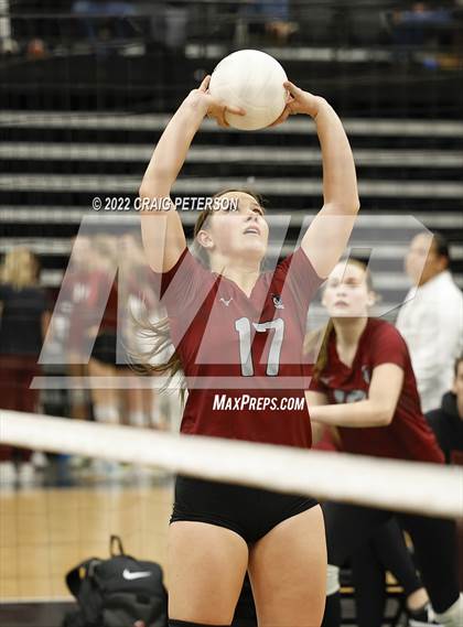 Thumbnail 2 in Timpview vs. Northridge (UHSAA 5A Quarterfinal) photogallery.