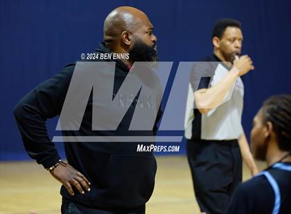 Thumbnail 3 in Carver vs. Oak Cliff Faith Family Academy (She Got Game Classic) photogallery.