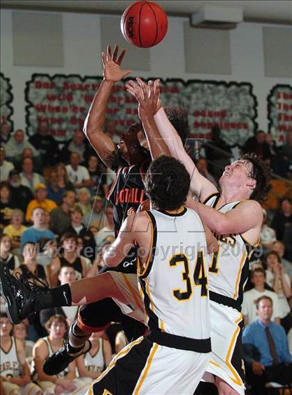 Thumbnail 2 in Foothill vs. Del Oro (CIF SJS D3 Playoffs) photogallery.