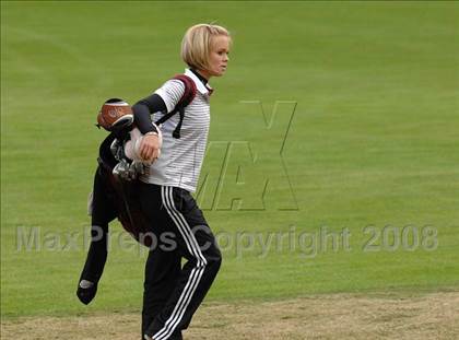Thumbnail 3 in NCHSAA Girls Championships (1A/2A/3A - Day 1) photogallery.