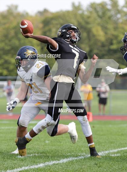 Thumbnail 2 in Victor @ Rush-Henrietta photogallery.