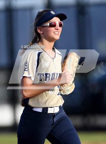 Thumbnail 3 in Chattanooga Central @ Soddy Daisy photogallery.
