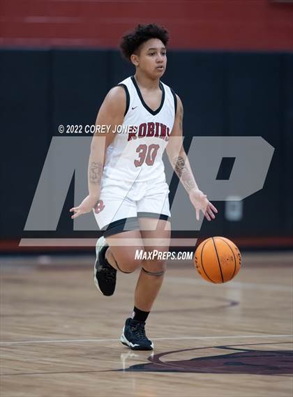 Thumbnail 2 in Veterans vs Warner Robins  photogallery.