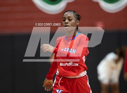 Thumbnail 2 in Veterans vs Warner Robins  photogallery.