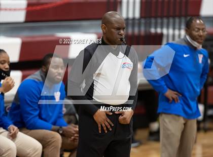 Thumbnail 1 in Veterans vs Warner Robins  photogallery.