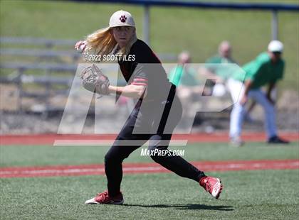 Thumbnail 3 in Liberty Union vs. Fairland (OHSAA D3 Regional Final) photogallery.