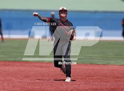 Thumbnail 1 in Liberty Union vs. Fairland (OHSAA D3 Regional Final) photogallery.